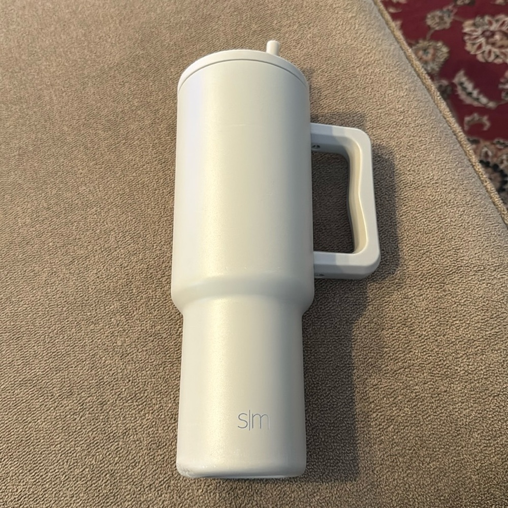 Simply Modern 40 oz Trek Tumbler Light Green (BB)